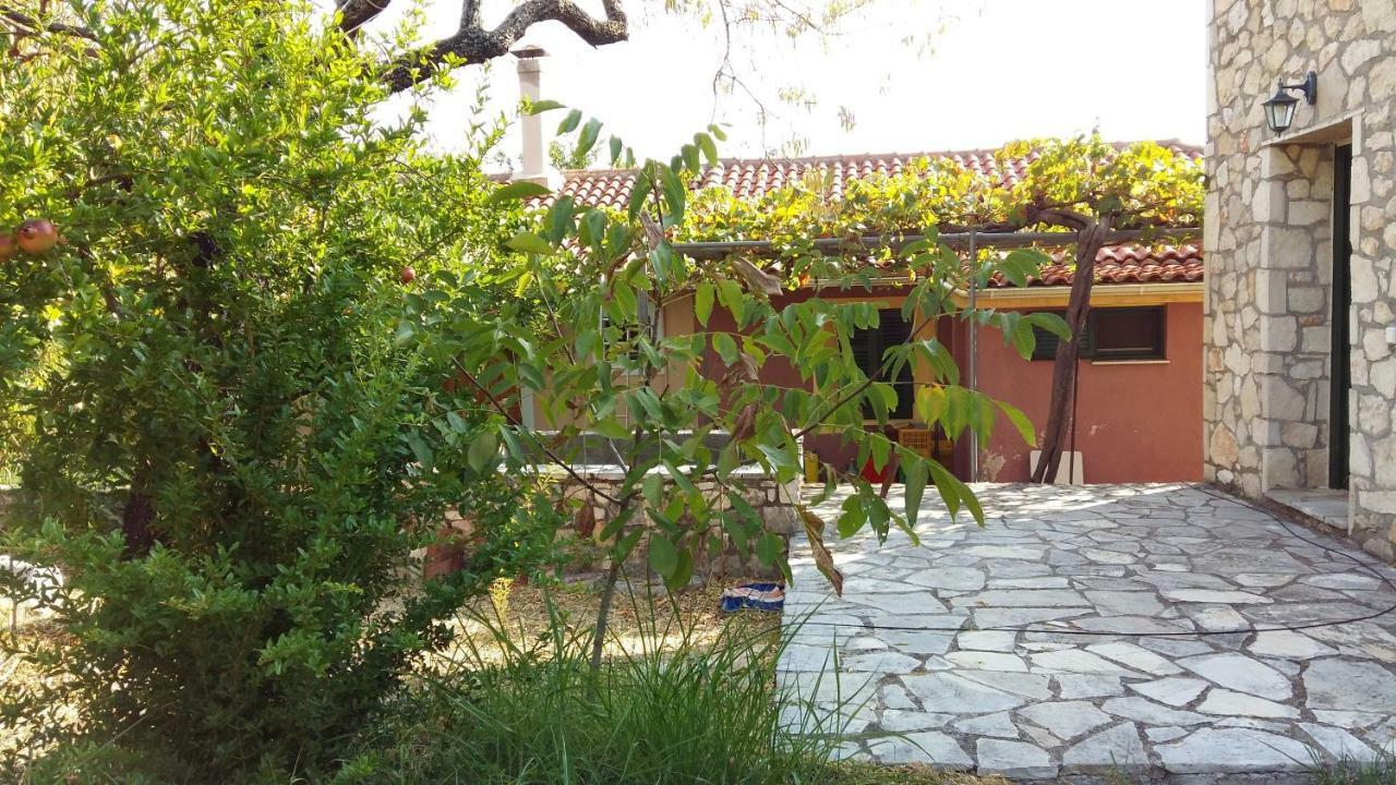 The Stone House-Zacharatos Nikolaos Villa Poulata Exterior photo